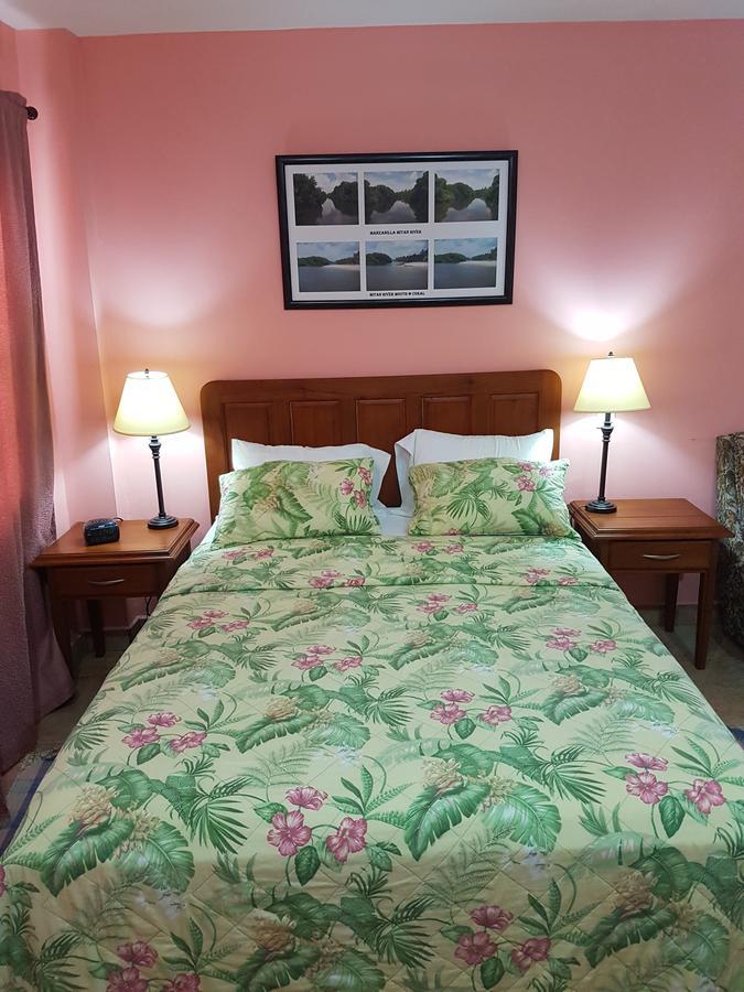 Piarco Village Suites Екстер'єр фото