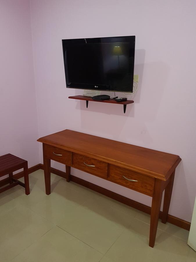 Piarco Village Suites Екстер'єр фото